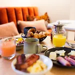 Bonsoir Madame Hotel Parigi