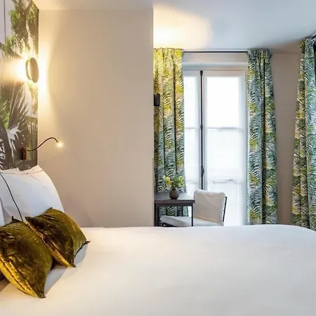 Bonsoir Madame Hotel Paris