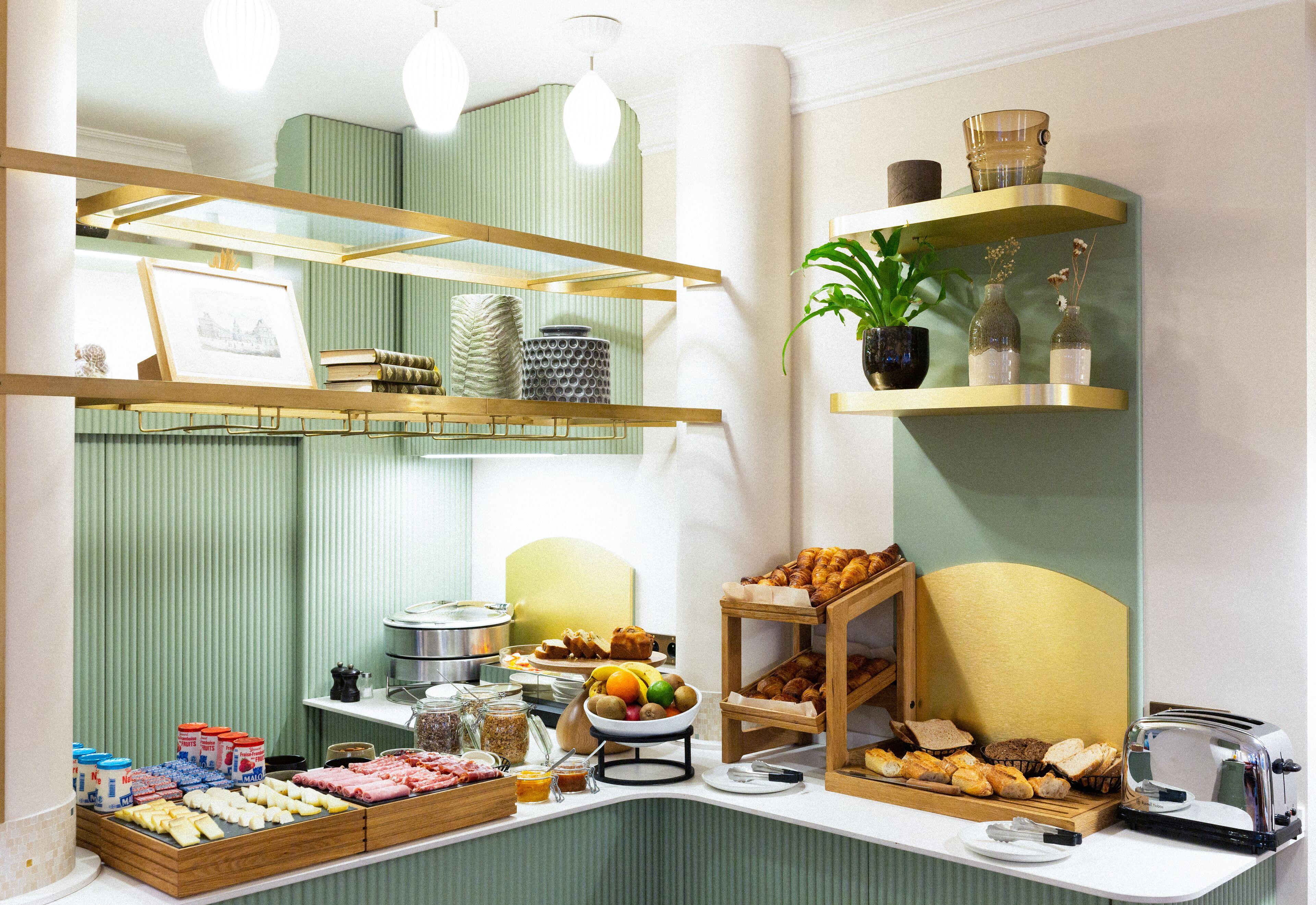 Hotel Bonsoir Madame 4*