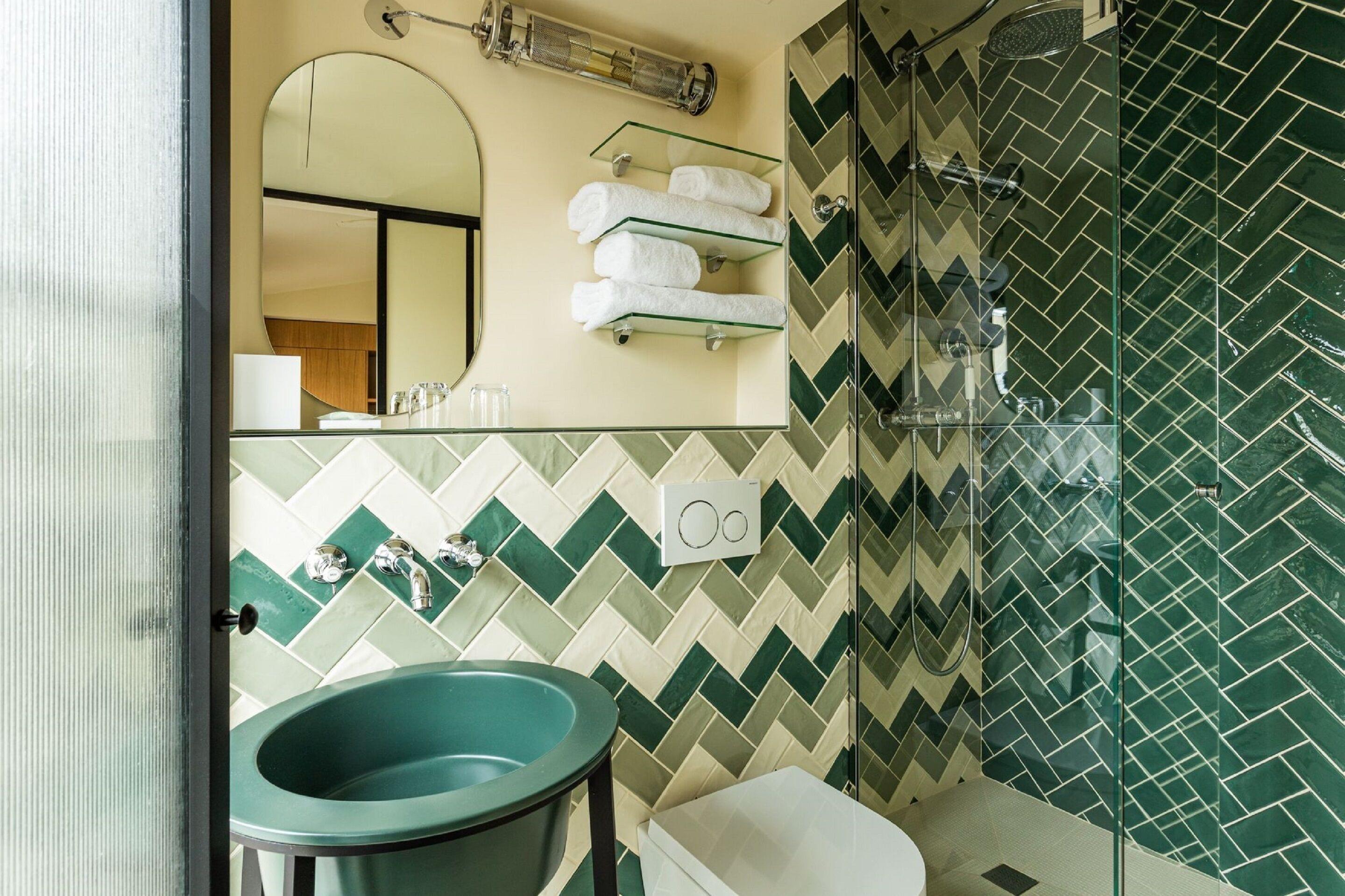 Bonsoir Madame Hotel 4*