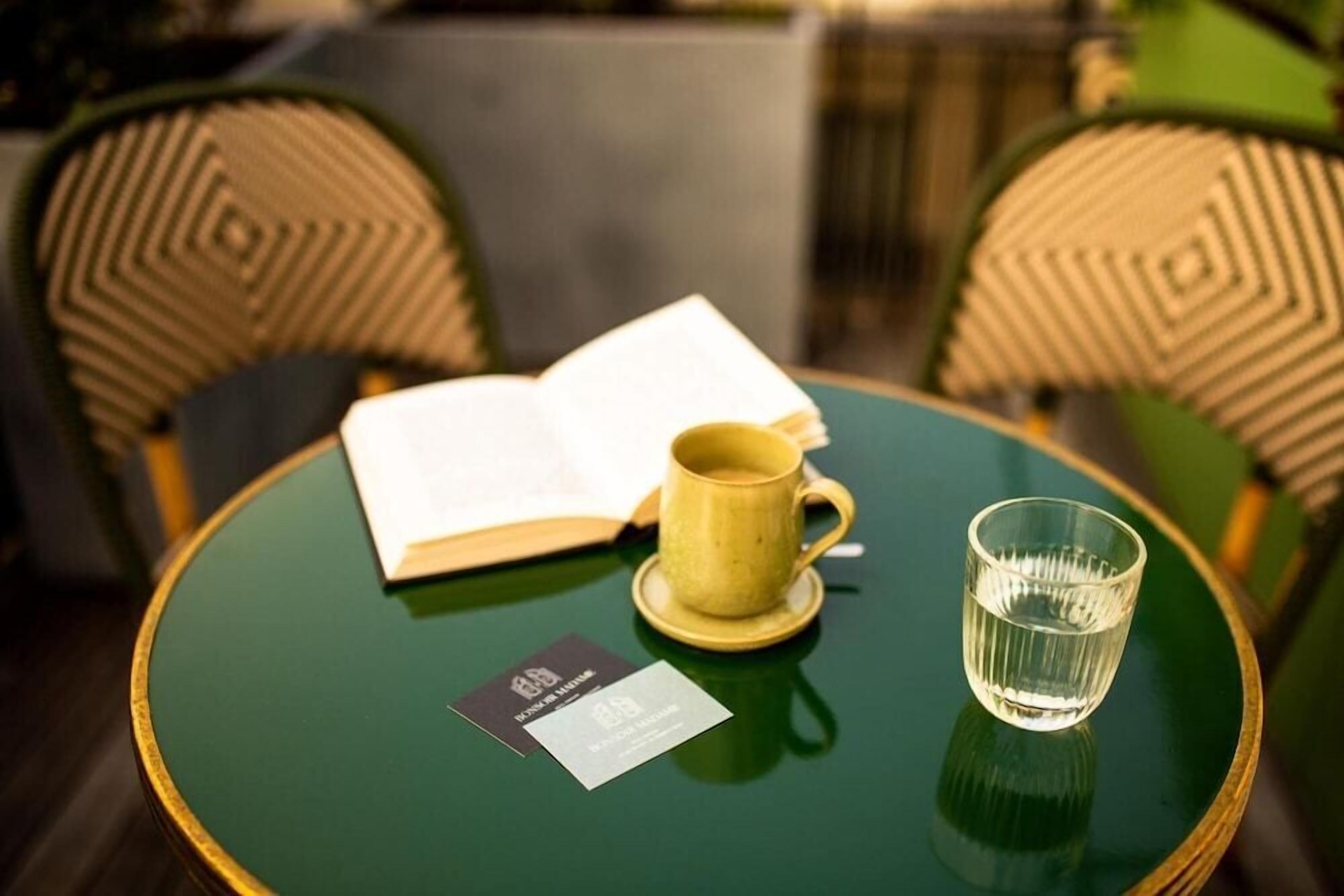 Bonsoir Madame Hotel 4*